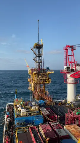Throwback pertama kali ke Offshore🚢⛴️ #offshorelife #offshoreindonesia #pertaminahulumahakam #fouryoupage #fyp 