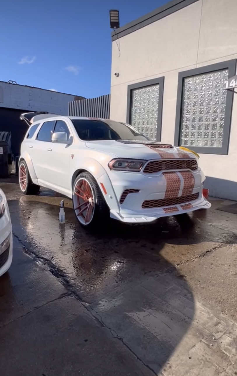 Shoutout to the homie @doublejays_ Repp’N for the Durango community with his One Of One The Dodge Durango Magazine  #EastCoastDurangosMedia #MoparOrNoCar #ThatsMyDodge #DodgeDurango #HellcatDurang          