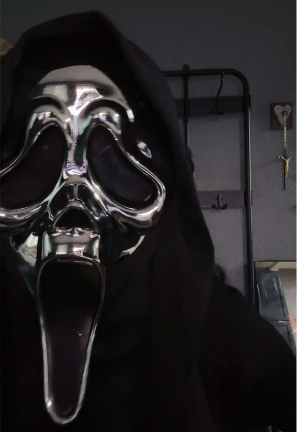 Happy Halloweeen 👻 #ghostface #ghostfacecosplay #halloweenlook #spookyseason #scream 