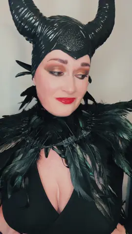 Happy Halloween #maleficent #halloween #halloweencostume #fyp #octobermood 