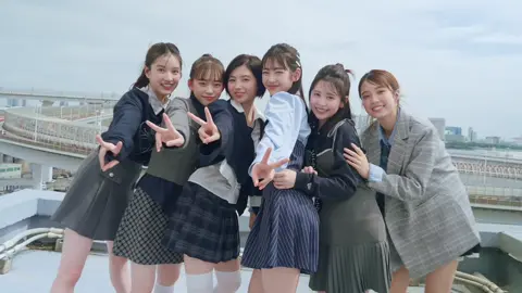 🤎🌈 Hello November 🌈🤎 10月18日に発表されたばかりのミスセブンティーン 2025 がカバームービー初登場🩵可愛いすぎる＆フレッシュすぎる６人の、ST㋲としての活躍をお楽しみに✨ コメント欄で感想待ってるよ✍🏻 #岡本望来 #梶原叶渚 川瀬翠子 佐々木満音 原田花埜 堀口真帆 撮影・編集／小林郁香 スタイリスト／小笠原弘子 ヘア＆メイク／田中陽子、中軍裕美子、 大山恵奈 【衣装】 [望来]カーディガン （襟付き）￥6820 （マジェスティックレゴン）／シティーヒル シャツ （ネクタイ付き）￥7590 （ニコルクラブ×ビバリーヒルズポロクラブ）／ニコル スカート （ベルト付き）￥2200／高速ターミナル 原宿店 イヤリング￥2310（OSEWAYA）／お世 話や 紐リボン￥690 （KANKO Harajuku Select）／カンコーショップ原宿 ソックス￥649 ／チュチュアンナ ローファー￥3299／WEGO [叶渚]キャミワンピ￥7590／ワンアフターアナザー ナイスクラップ ポロシャツ￥11000 ／ニューエラ ネクタイ￥1099／WEGO ソックス￥660 （靴下屋）／タビオ ローファー ￥28600（ドクターマーチン）／ドクターマーチン・エアウエア ジャパン [翠子]スウェット￥3850／SPINNS ブラウス￥5090／ナディア フローレス エン エル コ ラソン スカパン￥3190／INGNI ネクタイ￥980／ハニーズ ソックス￥1100（靴下屋） ／タビオ シューズ￥30800 （ドクターマーチン）／ドクターマーチン・エアウエア ジャパ ン [満音]ジャケット￥21980／Katrin TOKYO シャツ（ボウタイ付き）￥5940／ワンアフタ ーアナザー ナイスクラップ スカート(ショーパンとセット)￥7700（LAGUA GEM）／バ ロックジャパンリミテッド ヘアピン（２個セット）￥440／Lattice ネクタイ（別のシャ ツとセット）￥4399／ショップにこにこ ソックス￥990（靴下屋）／タビオ ローファー ￥3280／ハニーズ [花埜]ジャンスカ（ベルト付き）￥6490／ナディア フローレス エン エル コラソン シャツ （ボウタイ付き）￥3190／INGNI 紐リボン（別のブラウスとボウタイと３点セット） ￥6490／OLIVE des OLIVE ヘアピン（３本セット）￥550／ルナアース ソックス￥770 （靴下屋）／タビオ ローファー￥3980／VIVIAN COLLECTION [真帆]ジャケット￥4620／高速ターミナル 原宿店 シャツ￥3959／PHILLY スカート ￥5940／OLIVE des OLIVE チェックネクタイ￥770／U（ユー） イヤカフ￥550／パリ スキッズ原宿店 ソックス￥495（靴下屋）／タビオ ローファー￥28600（ドクターマー チン）／ドクターマーチン・エアウエア ジャパン @Maho @佐々木 満音(みろん) @川瀬 翠子 @梶原 叶渚 