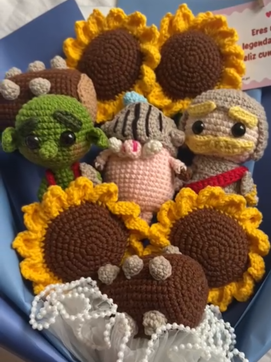 No dejes que tu novio sea espectador 😊  #clashroyale #fyp 