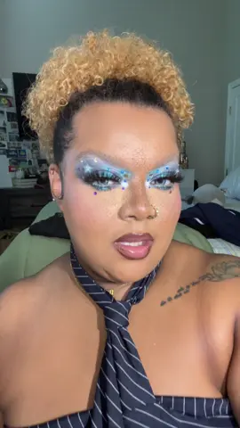 KA-CHOWWW  IB: @adrianna.bernard💕 #makeuptransition 