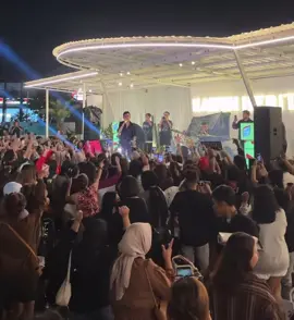 Produk timur satu ini sllu sja bikin orang gagartang🤣🫶🏻🖤🔥@Fresly Nikijuluw #freslynikijuluw 