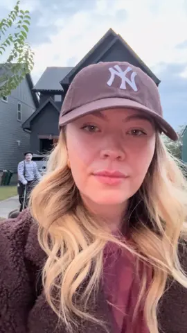 No, nothing to see here 😂  #halloween #mime #funny #fyp 