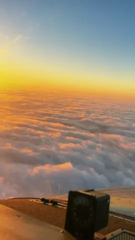 What a view 🌅  #aviation #sunset #fyp