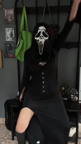 🌑🦉✨ #ghostface #ghostfacecosplay #halloweenlook #spookyseason #scream 