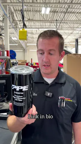 Small filter + bad information = shorter engine life! Why would you use a garbage filter on these big power duramax engine in 2020+ trucks #autoshop #gm #autorepair #carrepair #enginebuild 