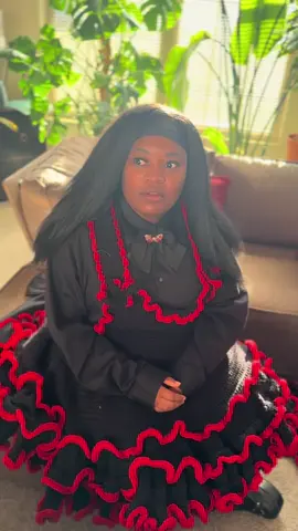 La Tulevieja, is a legendary figure from Costa Rican and Panamanian 🇵🇦 folklore. ( This was a super fun shoot 😆. ) #Halloween #Halloweenedit #halloweencostume #spookyseason  #fyp  @SilentKnight @Sherry Morgan 