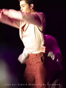 this is so close🤯 I can't with this fancam😭🫨🫨 [cr. onvideo] #pondphuwin #ppnaravit #phuwintang #fyp #foryoupage 