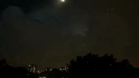 الجزء 141 | تلاوة خاشعة للشيخ أحمد الطعمه الشراري من سورة الحج جزاه الله الخير وعافاه Part 141 | A humble recitation by Sheikh Ahmed Al-Ta’ma Al-Sharari from Surah Al-Hajj, may God reward him and grant him good health #quran #قرآن #أحمد_طعمه_الشراري#سورة_الحج 