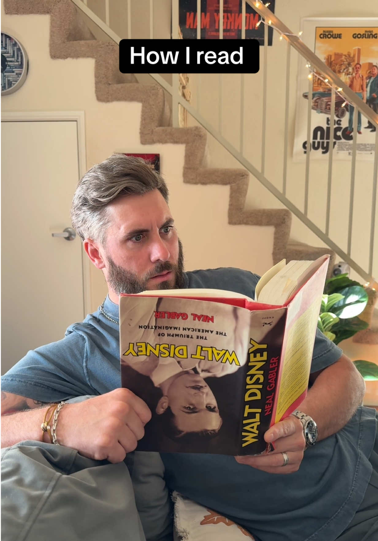 It’s scary how fast they read 😬😳@Caitlin Dechelle McDonald #caitlinandtay #couplecomedy #funnyvideos #relatable #wifey 