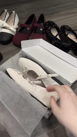 Đôi này xinh vậy ta #lenxuhuong_tiktok #goclamdep #unboxingvideo #giaybupbe #tiktok 