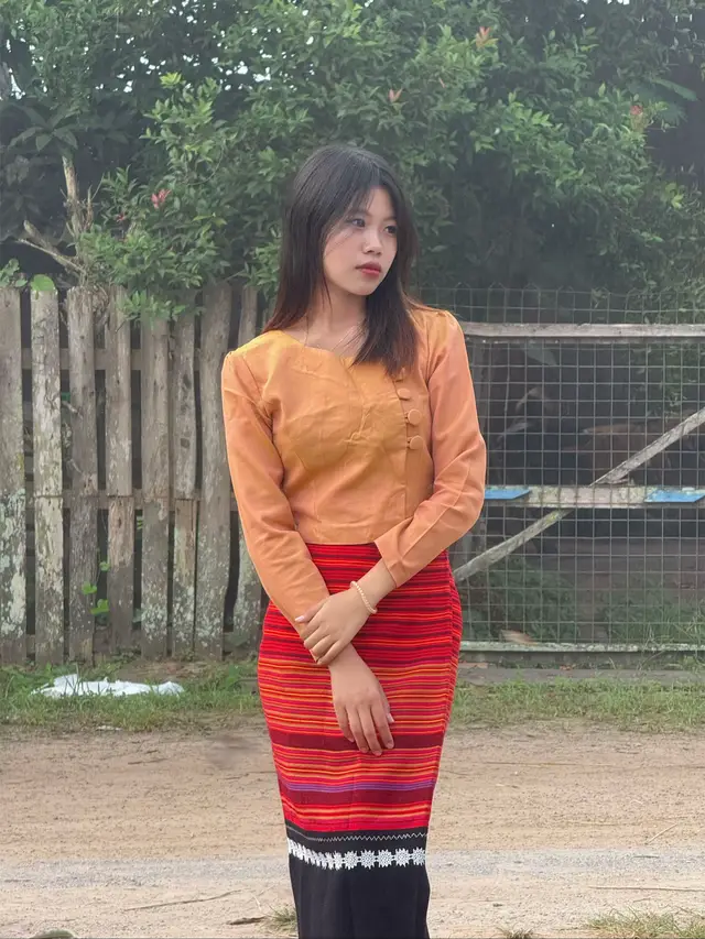 🌷🧡#fyp #viral #သၢဝ်တႆး #foryoupage #ၵဵင်းတွင်း 