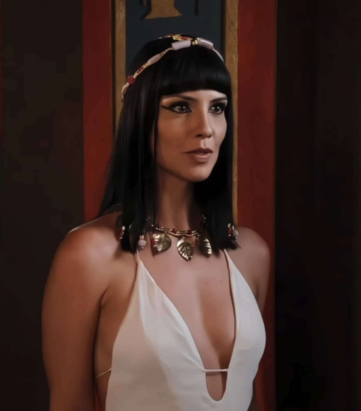 #osdezmandamentos #nefertari  