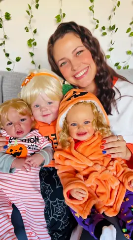 Aspen, Larissa, Kaydence and I🫶🏼🫶🏼🫶🏼🫶🏼 ༄˖°.🍂.ೃ࿔*:･🧸༄˖°. #reborn #rebornbaby #reborndoll  #reborntherapy #rebornsoftiktok 