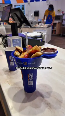 #bestpretzel #softpretzel #auntieannespartner @Auntie Anne’s Pretzels 