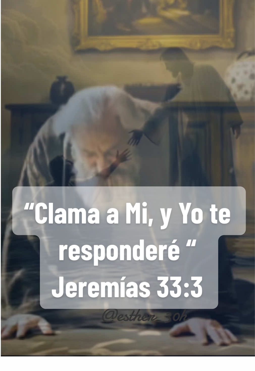 ✨No temas, Él está contigo… en el tiempo de prueba, en la enfermedad, cuando tu alma esté quebrantada. ✨Él no se ha ido. Solo espera oír tu voz. “Clama a Mí, y Yo te responderé.” (Jeremías 33:3✨).  #canticodefe #jeremias33_3 #reflexioncristiana #fe #esperanza 