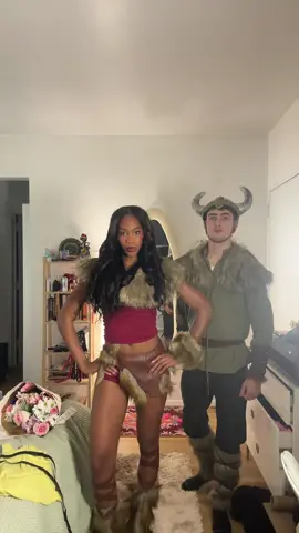 Otw to train some dragons #howtotrainyourdragon #costume #couplescostume #imspo 