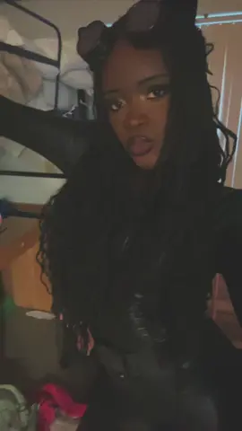 😋 #fyp #catwoman #foryoupage #halloween 