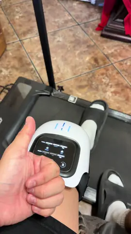 Use this after a long day 🙏 #kneemassager #knee #massager #kneesurgery #tiktokshopblackfriday 