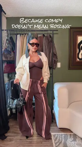 These pants make the whole outfit 🤌🏽 #barrelsweatpants #barrelpants #OOTD #fallfashion @aelfriceden_official 
