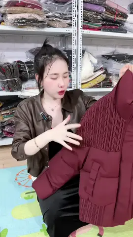 Áo phao nữ trần bông siêu nhẹ cực ấm cho mùa đông này#thuthaofashion #thoitrangnu #aonu #aophaonu #aokhoacnu 