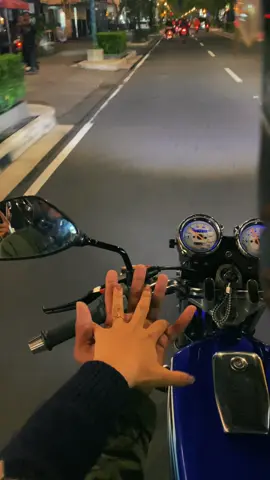 aku, kamu, jogja, dan rx king💙 #fyp #rxking135cc #rxking #yrki 