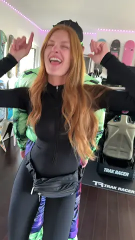 POV you let your spawns dress you up for Halloween. 🎃 