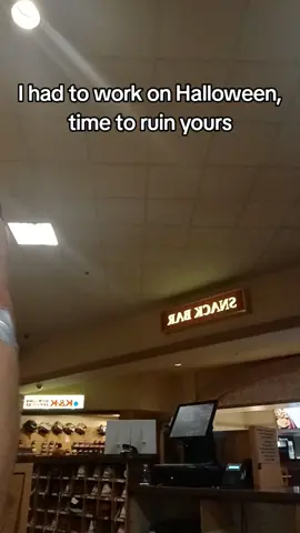 Don't get me wrong, I love my sweet prince. #anime #cosplay #halloween #gojo #jjk 