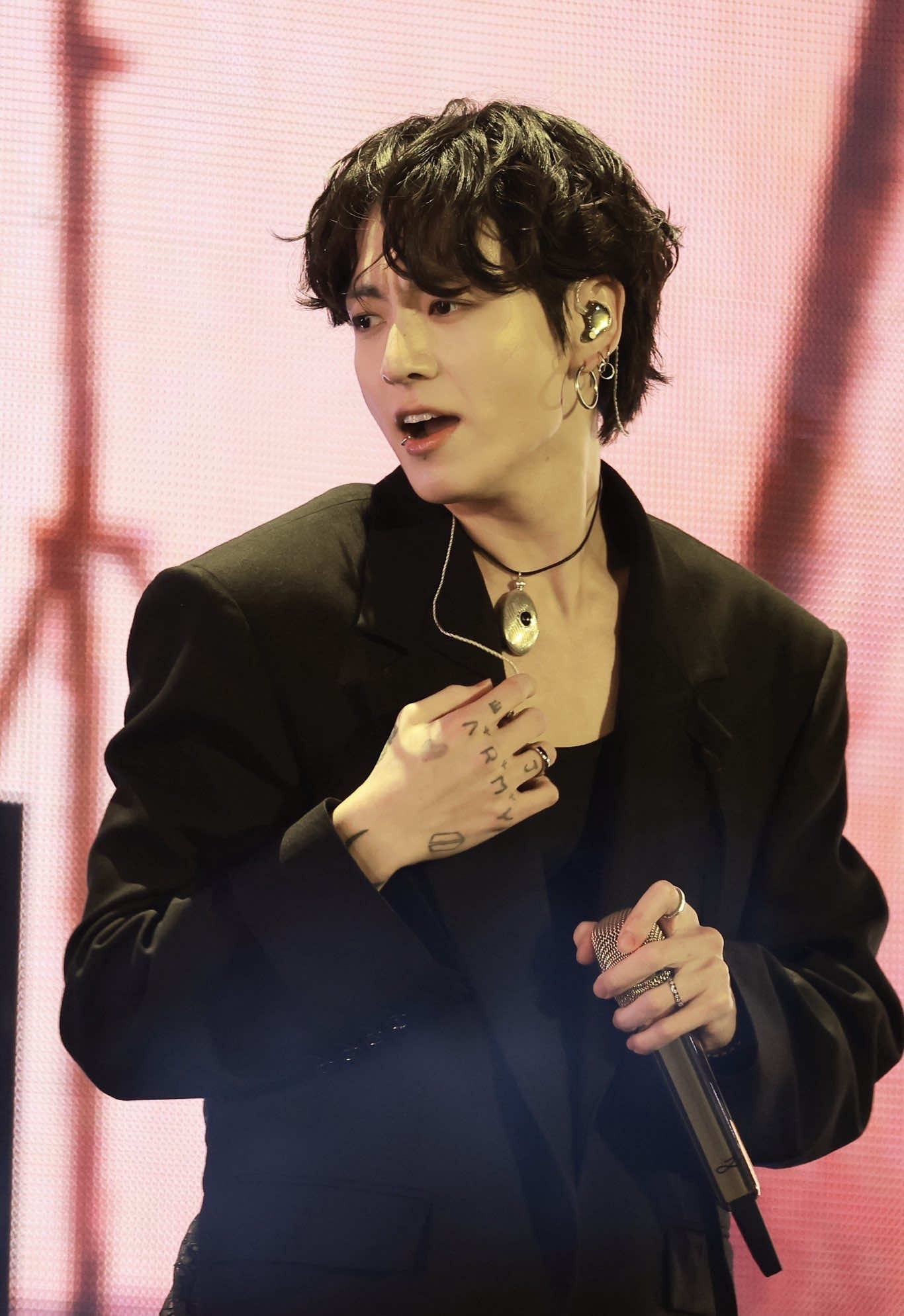 Jungkook's Standing Next to Stay in Runseokjin Ecncore Day 1 #jin #encore #jungkook #bts #StandingNextToYou 