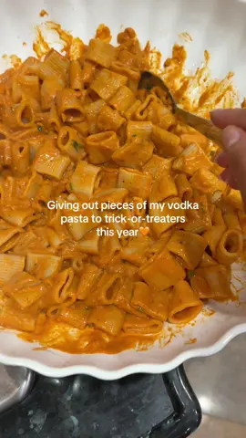 Hopefully they like it😃 #fyp #halloween #pasta #trickortreat #homemade @The Pasta Shop @Stop and Shop @tuttorossotomatoes 