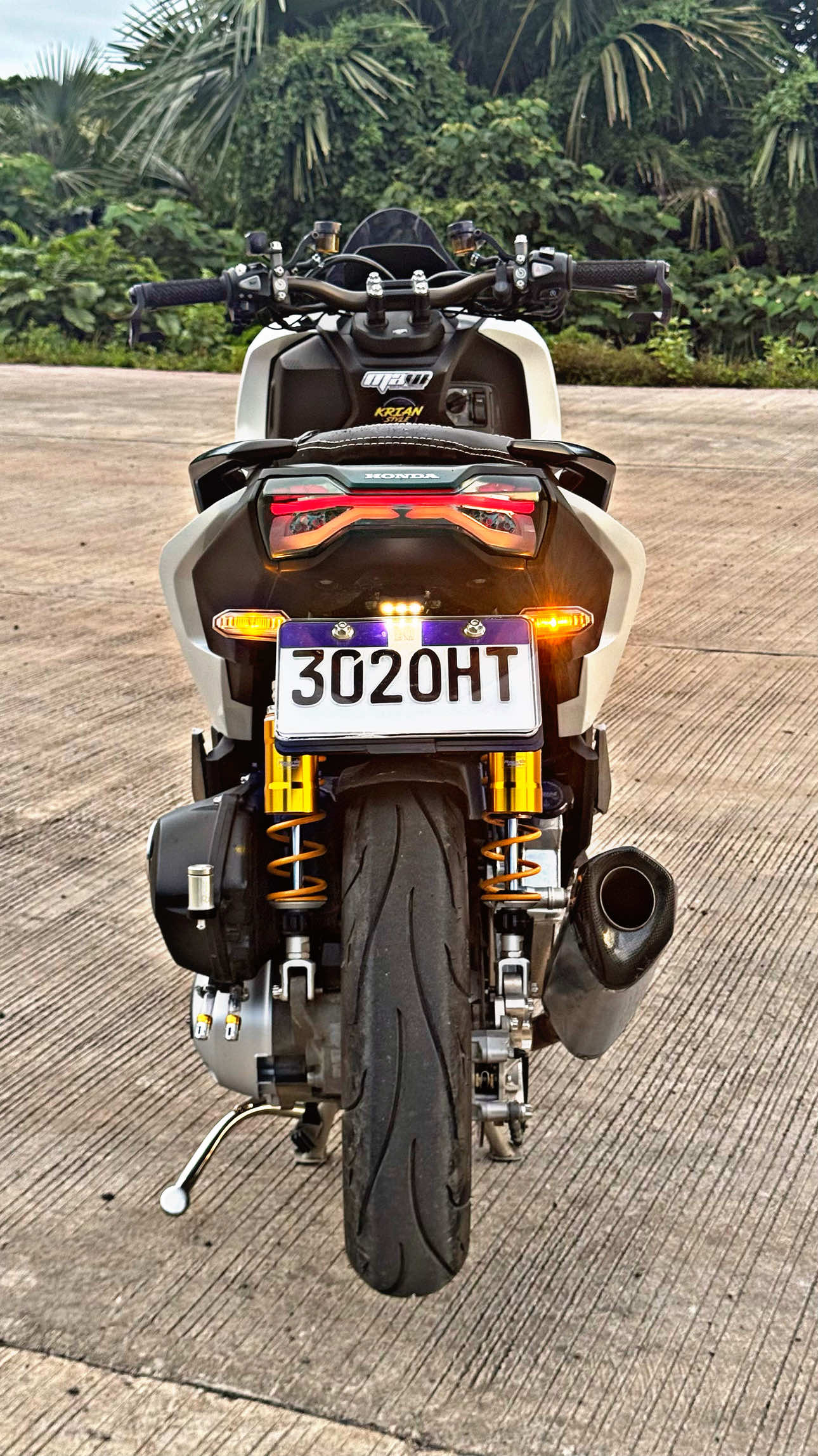 Semi bend, 400mm shock#stabilizer #adv160 #ccph #fyp #CapCut 