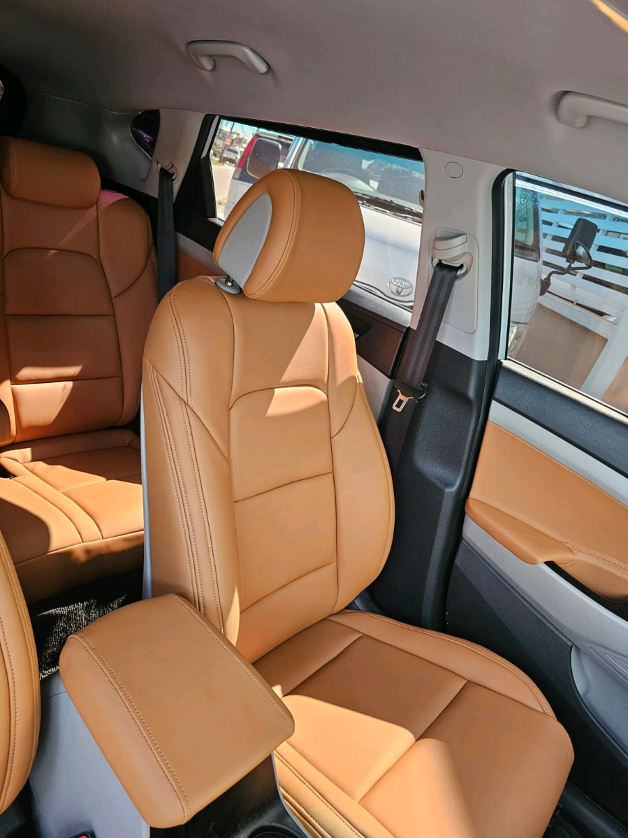 THE DIFFERENCE IS IN THE DETAILS ! Hyundai Tucson Seats and Panels Upholstery#autoupholstery #592🇬🇾 #carupholstery 