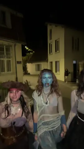 taking a pictuuure #halloween #fyp 