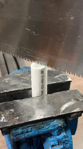 Craft your own DIY hanger rod #goviralvideo #fyp #viral_video 