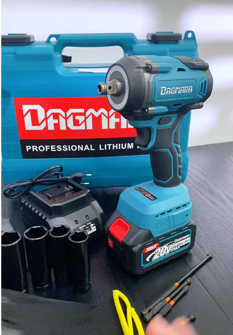 Brushless impact wrench boleh buka tayar, tebuk dinding & buka pasang screw. Harga tengah promo, grab cepat sebelum stok habis 🔥🔥 Disclaimer : Harga akan berubah mengikut promosi yang dilakukan oleh seller & voucher dari Tiktok mengikut terma & syarat tertentu #impactwrench #cordlessimpactwrench #impactwrenchbattery #cordlessimpactdrill #dagmaraimpactwrench 