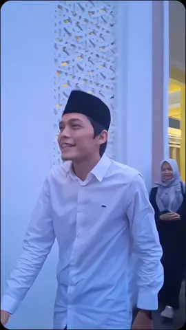 Gus Iqdam menghadiri kunjungan Kapolri Bapak Jenderal Pol. Listyo Sigit Prabowo di Pondok Pesantren An-Nur 2 Malang.  #gusiqdam #wongpusat #sabilutaubah #gusiqdamterbaru 