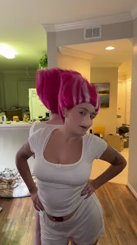 #halloween #halloweekend #trolls #halloweencostume #costumeinspo 