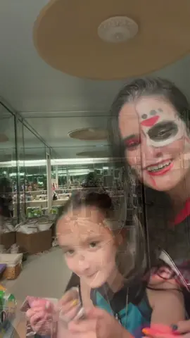 Ratings with Blake happy Halloween!! #stayshiny #perfumetok #PerfumeLover #fragrancetok 