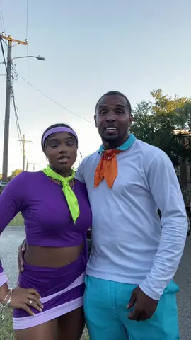 Velma pls STFU🤣🤣  #fredanddaphne #daphneandfred #scoobydoo 