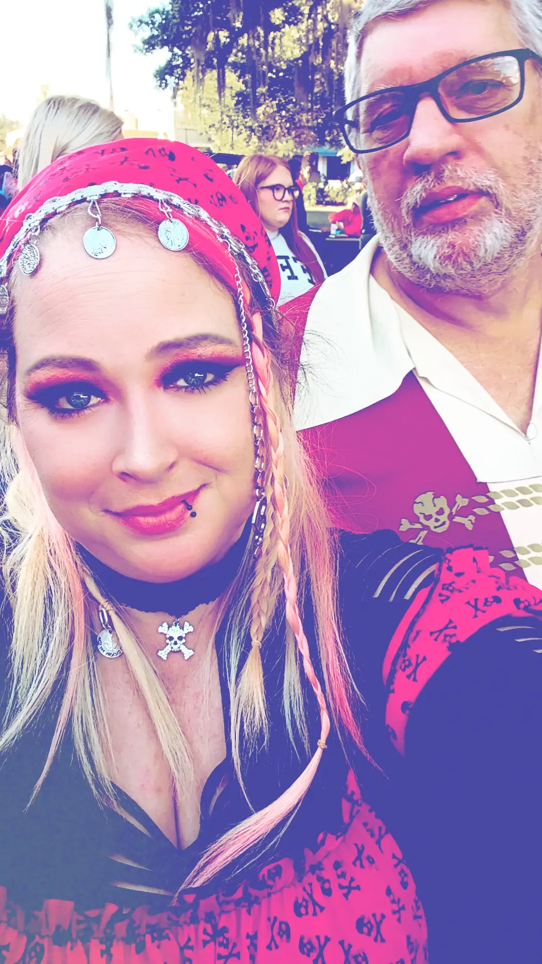 Happy Halloween I I PIRATE we had a good voyage, we've made it back with the goods help.You all had a good halloween!