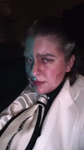 Duh. #batman #twoface #harveydent #halloween #halloweencostume 