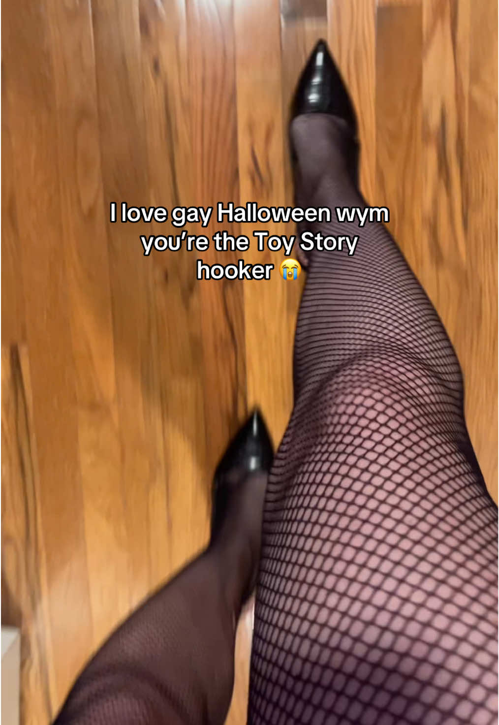 Costume reveal 😩 #halloween #toystory #legs 