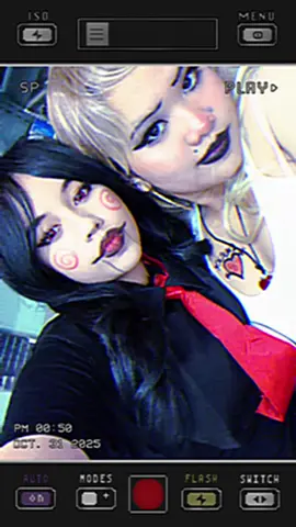 billy the puppet and tiffany valentine😛🎃👻 #halloween #party #bsf #twin #duo 