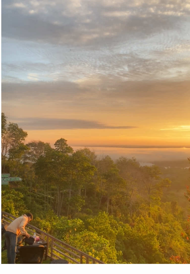 #bukitcinta #bukitcintatangkiling #palangkarayakotacantik #fyppppppppppppppppppppppp #masukberanda 