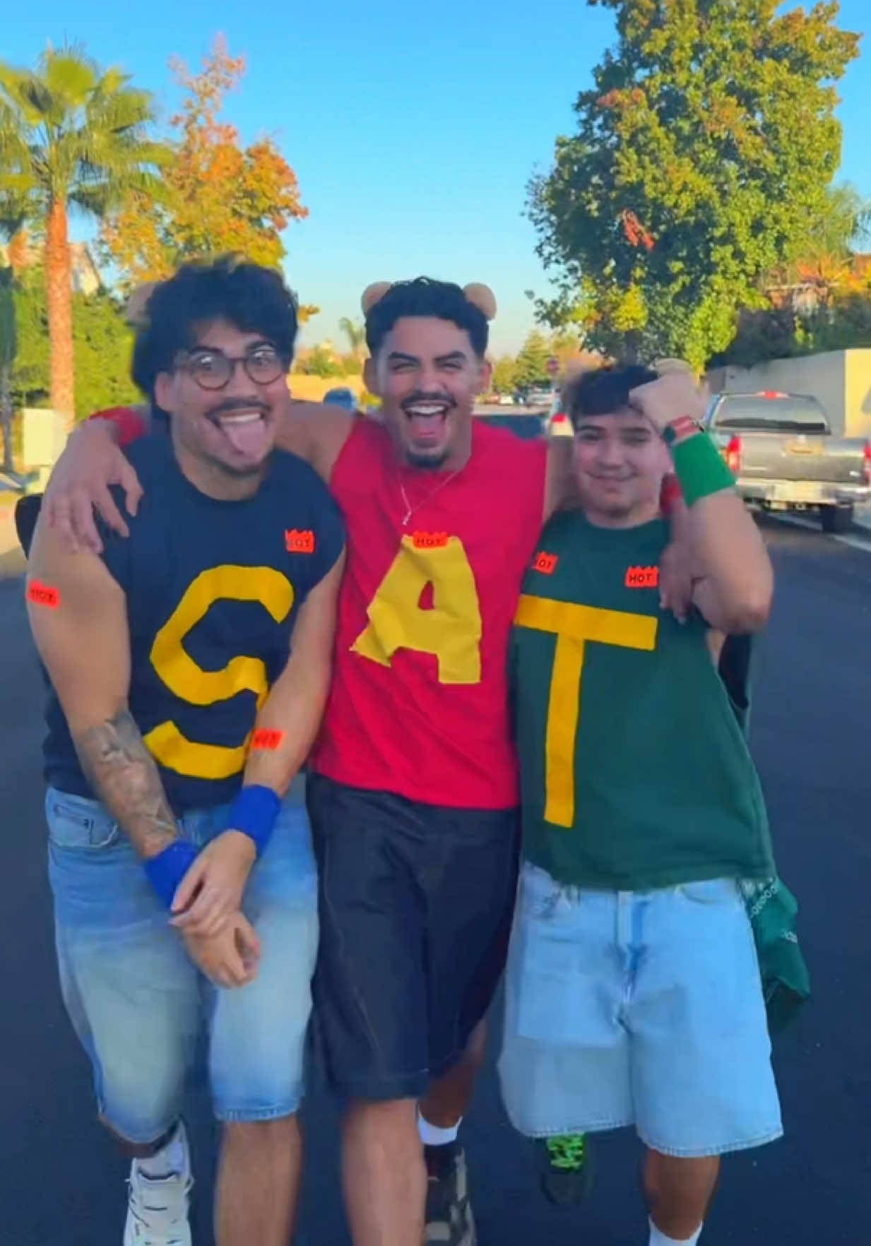 meet your favorite chipmunks 🐿️ 