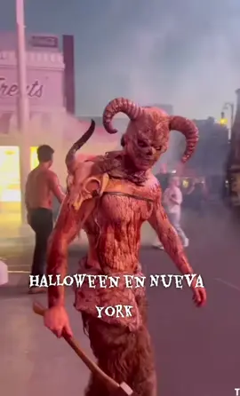Así ha lúcido hoy y está luciendo el Halloween en la La Ciudad de Nueva York #halloween #newyork #paratiiiiiiiiiiiiiiiiiiiiiiiiiiiiiii #video #fyppppppppppppppppp 