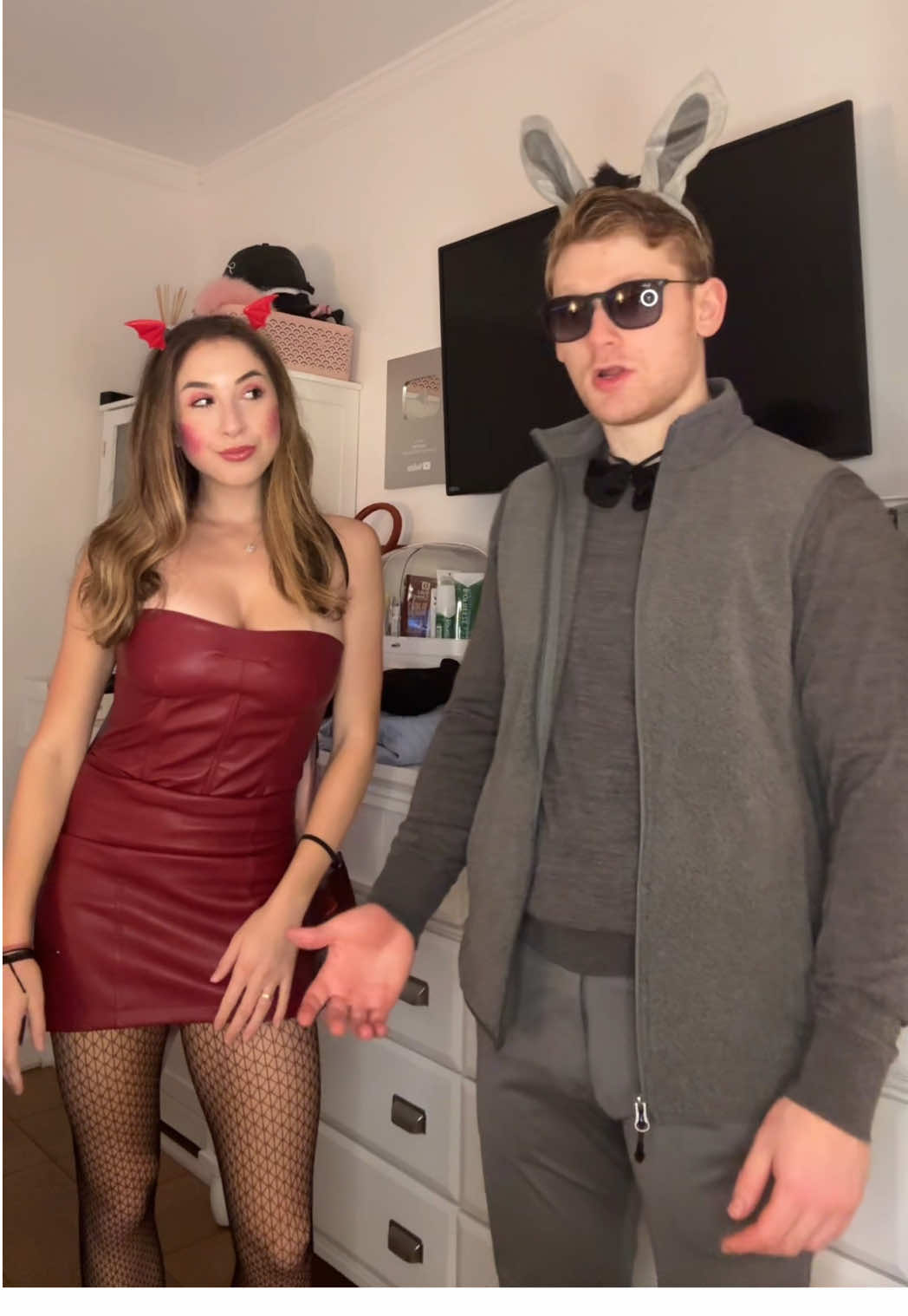 donkey & dragon reporting for duty! @Gabe Tish #halloween #happyhalloween #shrek 