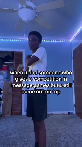 gon get that belt everytime 🥱 #fyp #gamepigeon #imsggames #relateable 